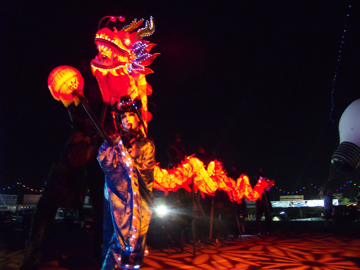 LED Dragon | Stilt Circus